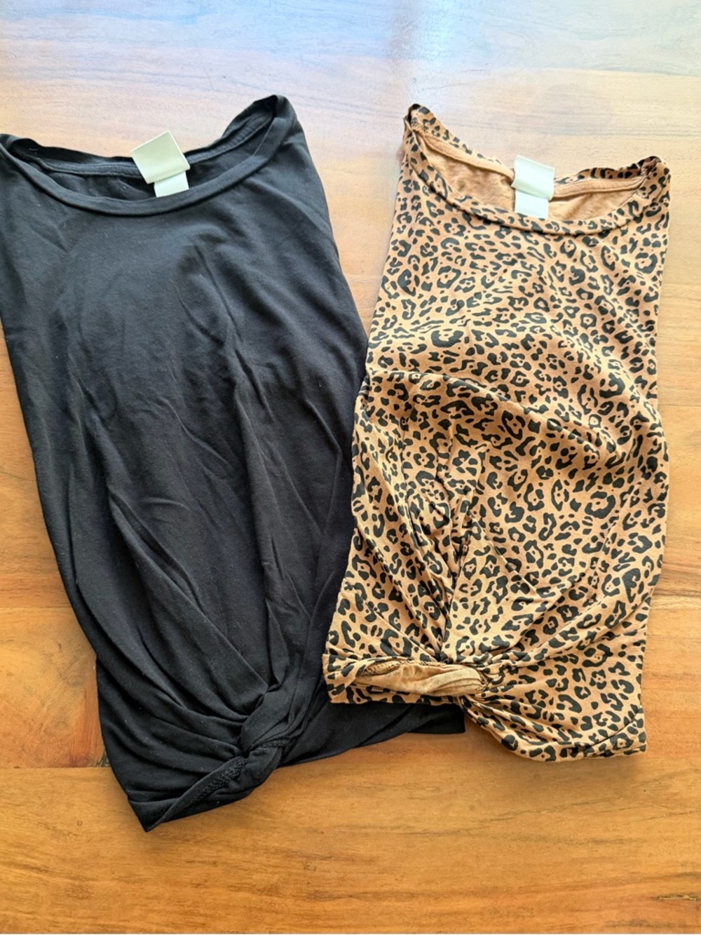 Bundle Y2K set of 2 Black  & Leopard Print Knotted Tank 100%cotton going out xs